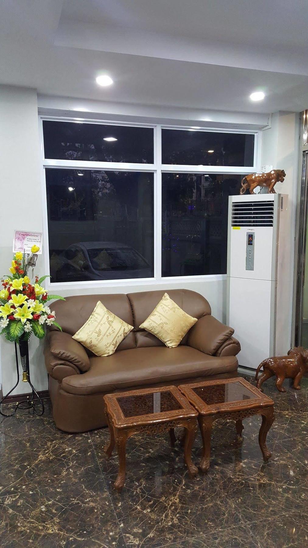 Asian Smile Hotel Yangon Exterior foto